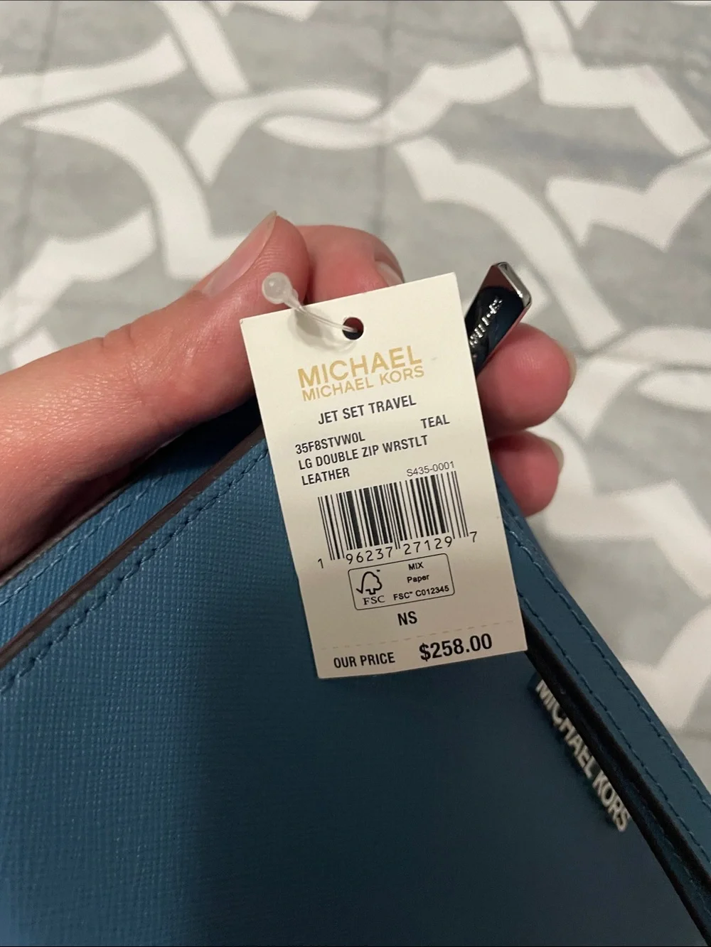 NWT Michael Kors Blue Saffiano Wristlet Teal Wallet